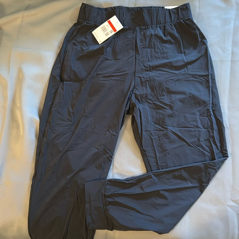 Nike quick dry joggers, size L, black